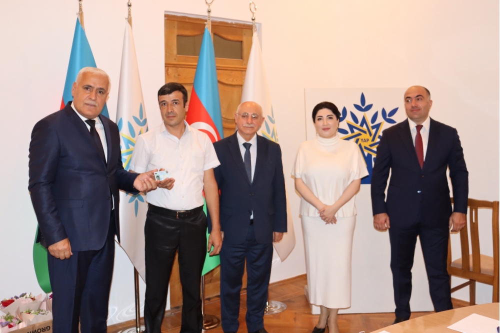 Xətai rayonunda Tibb İşçilərinin Peşə Bayramı Günü qeyd edilib (FOTO)
