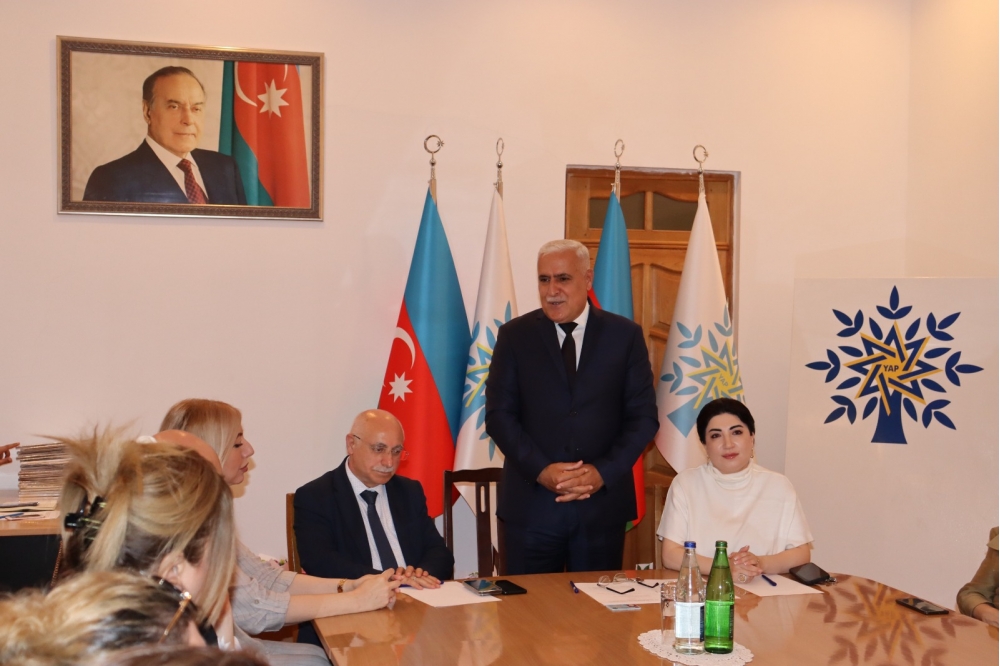 Xətai rayonunda Tibb İşçilərinin Peşə Bayramı Günü qeyd edilib (FOTO)