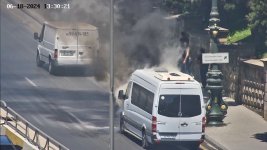 Bakıda mikroavtobus yandı (FOTO) (YENİLƏNİB)