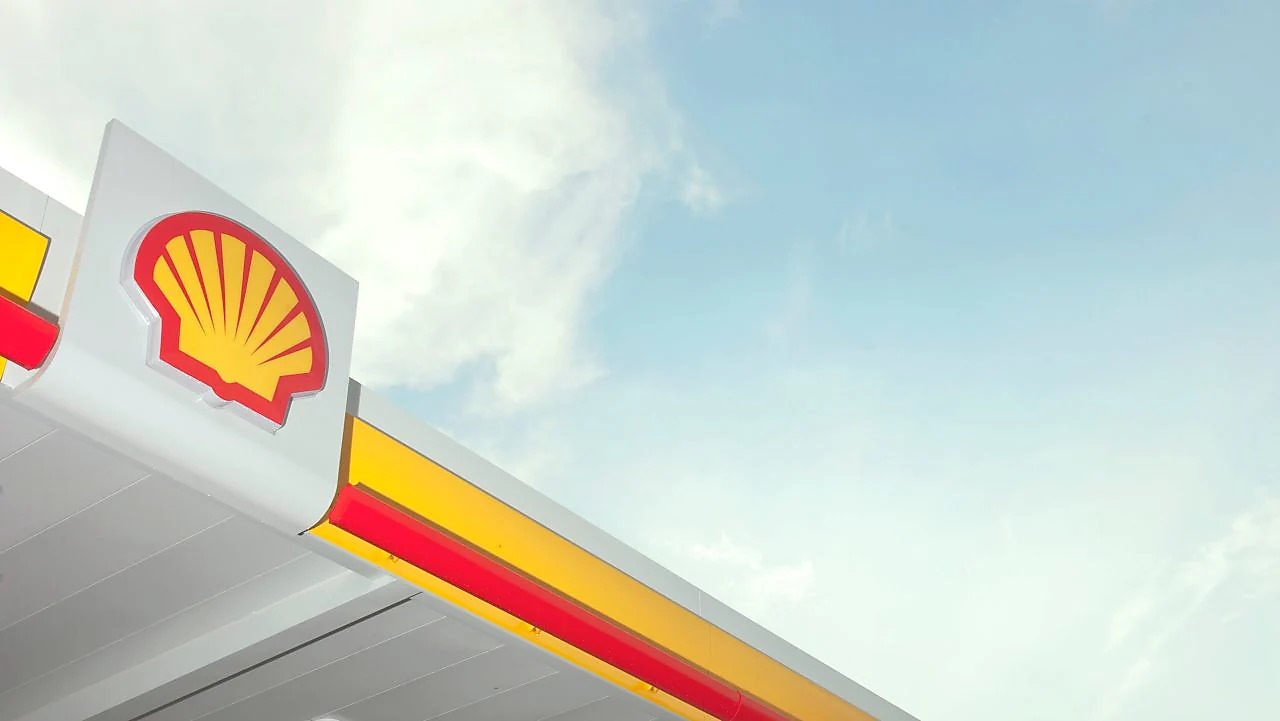 "Shell" BP-ni almaq barədə yayılan xəbərləri təkzib edib