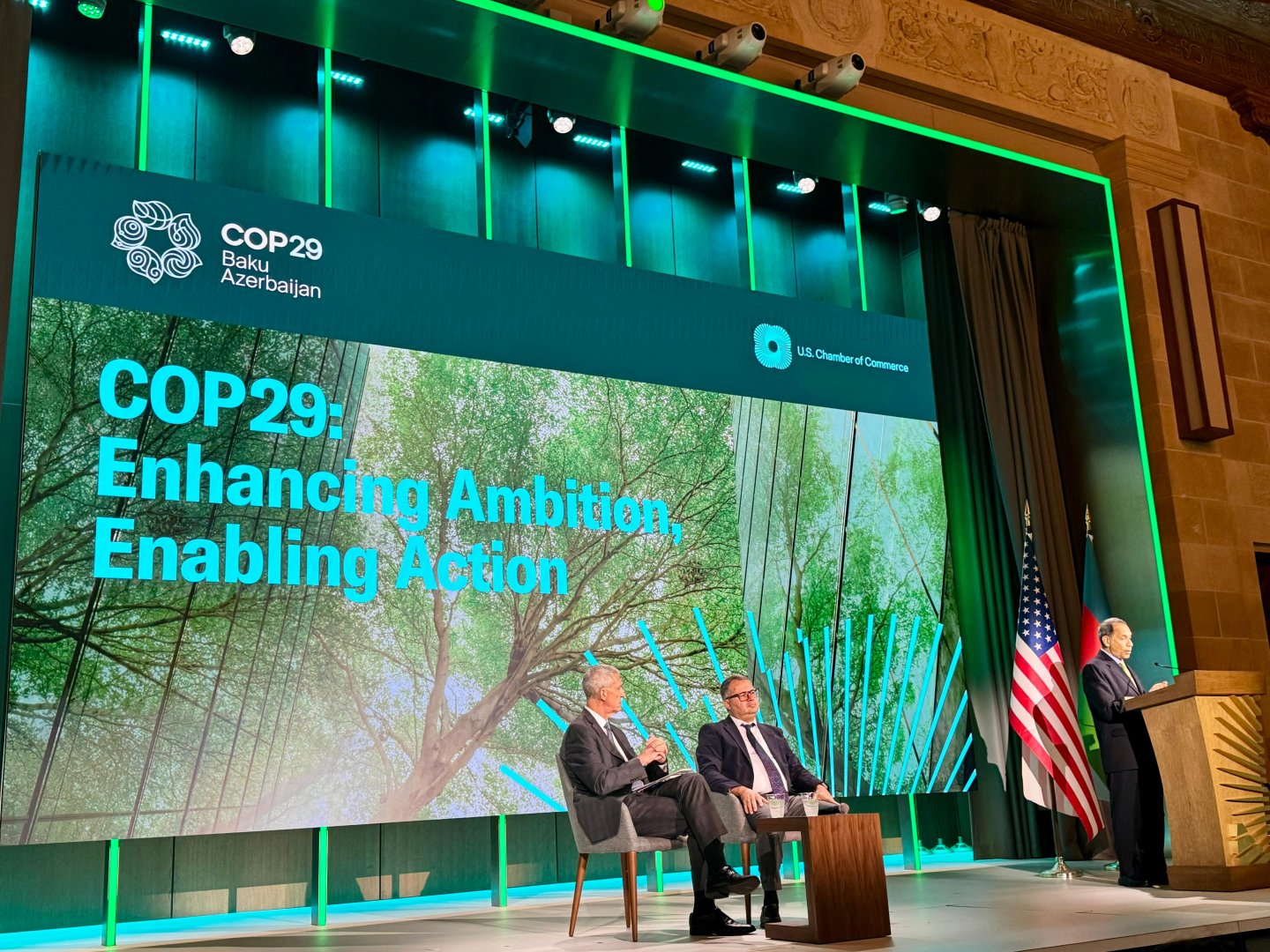Vaşinqtonda Azərbaycanın COP29 sədrliyinə dair tədbir keçirilib (FOTO)