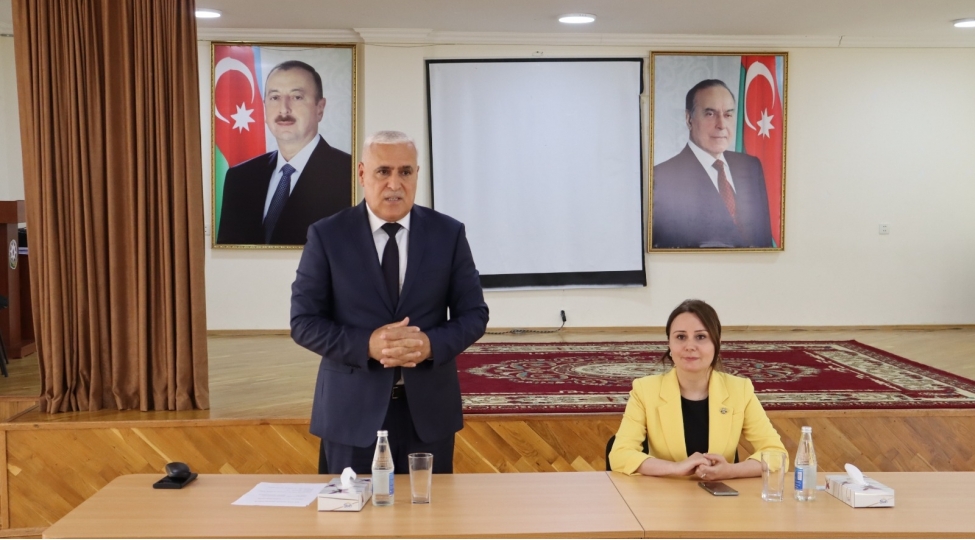 YAP Xətai rayon təşkilatının Qaçaq Nəbi küçəsi 8 ünvanı üzrə ərazi partiya təşkilatında növbəti görüş keçirilib (FOTO)