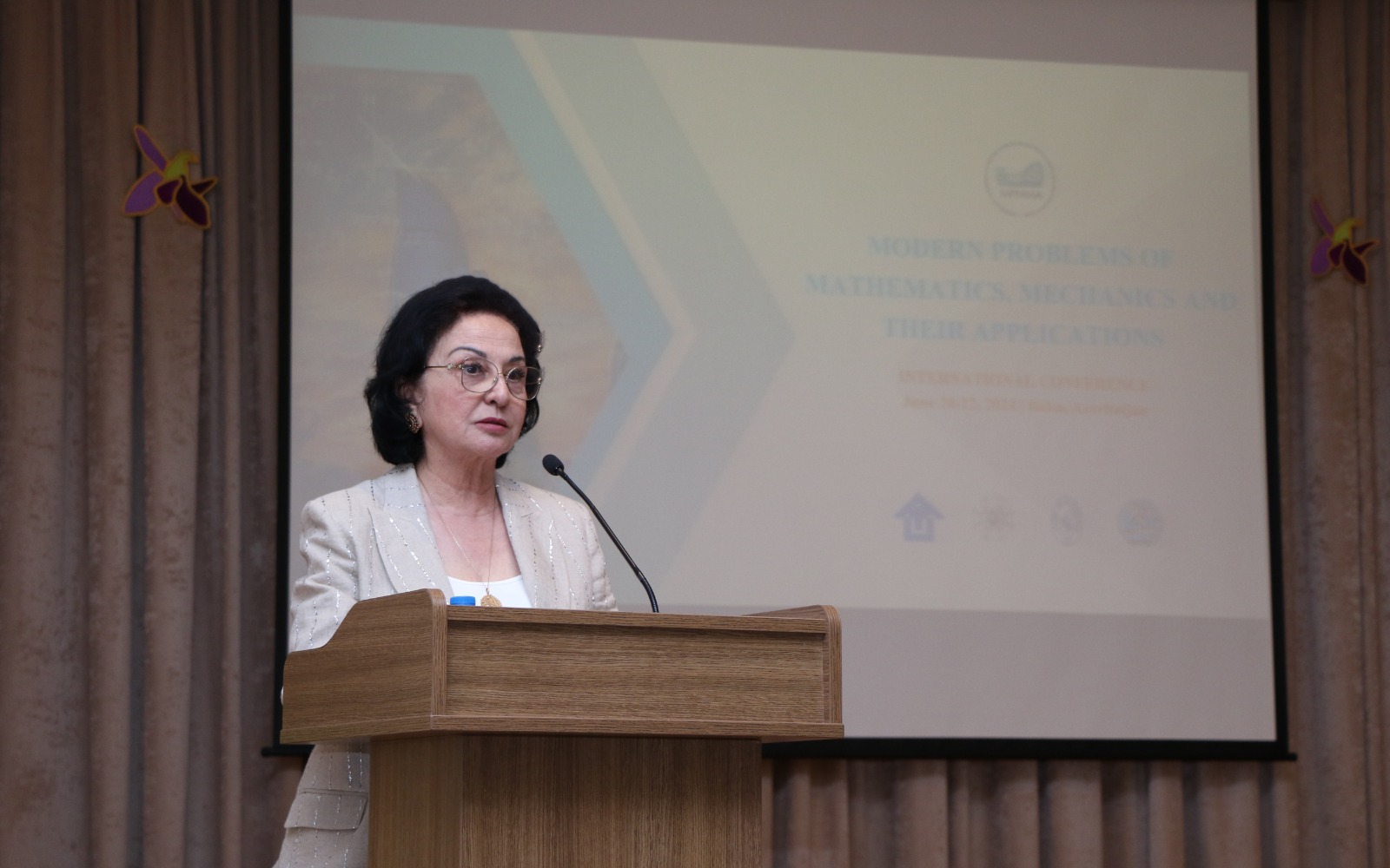 Dünya alimləri AzMİU-da – “Riyaziyyat, mexanika və tətbiqlərinin müasir problemləri”nə (MPMMA 2024) həsr olunan beynəlxalq konfrans keçirilir (FOTO)