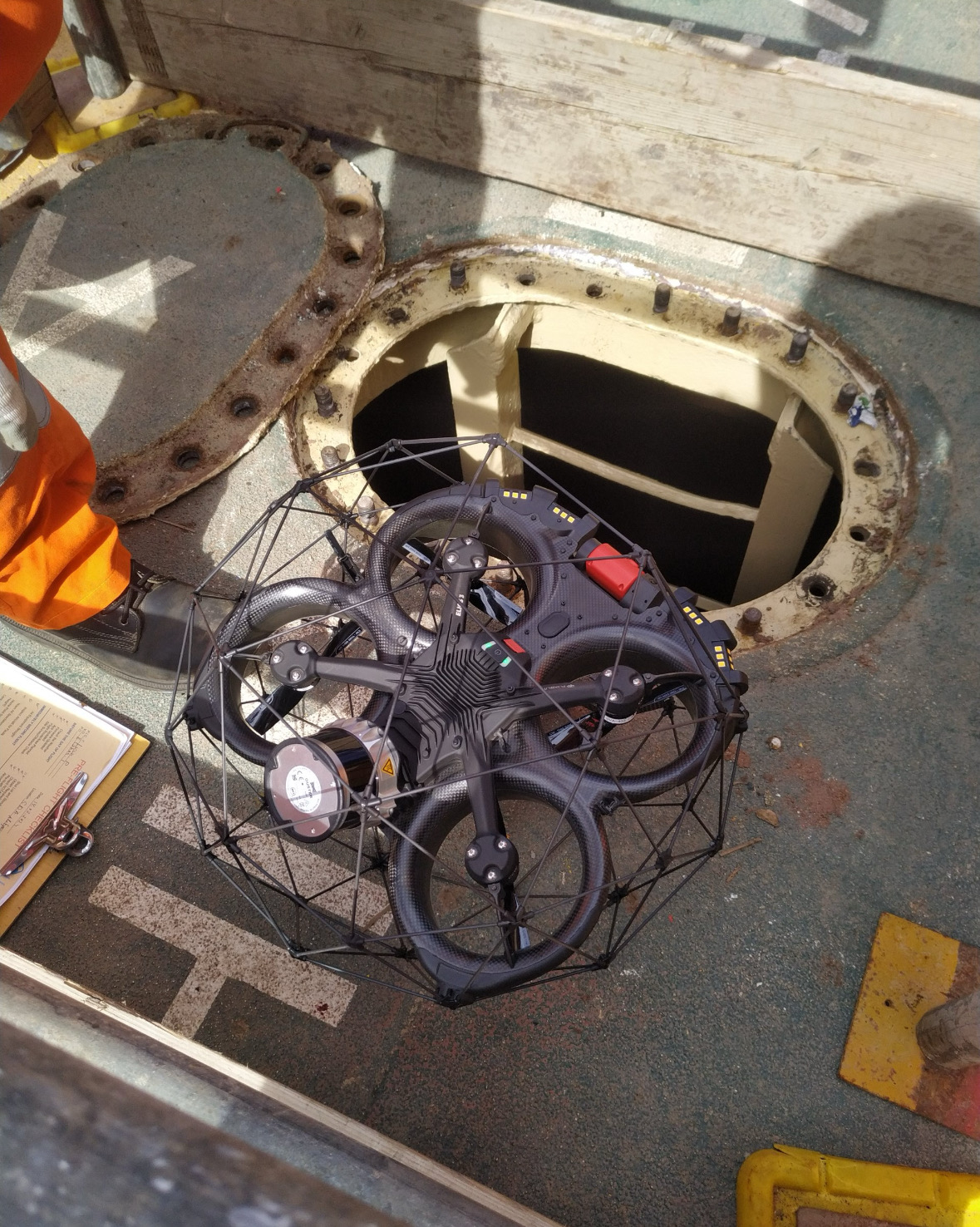 bp Xəzərdəki əməliyyatlarında dron texnologiyasının tətbiqinə başlayıb (FOTO)