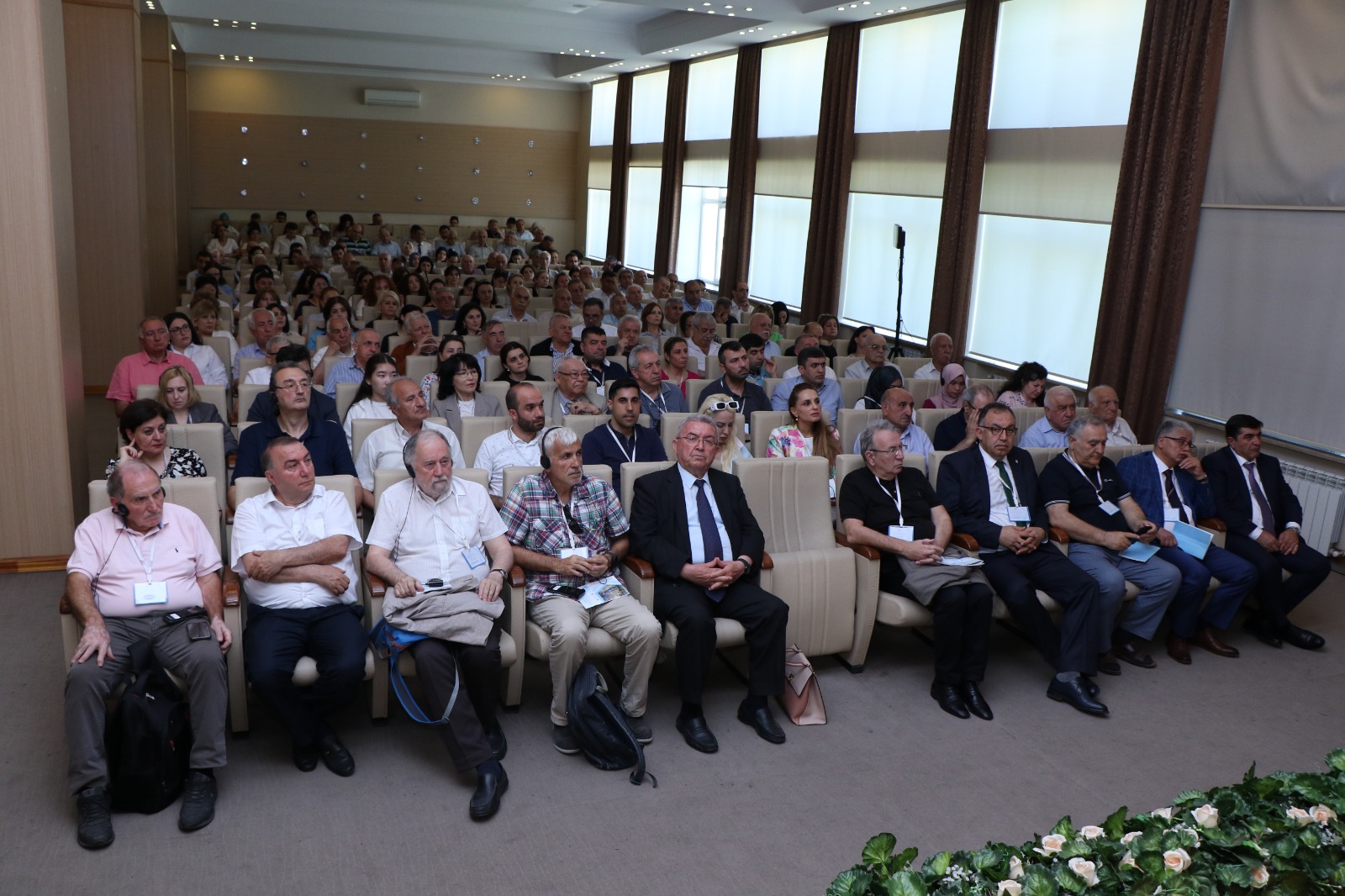 Dünya alimləri AzMİU-da – “Riyaziyyat, mexanika və tətbiqlərinin müasir problemləri”nə (MPMMA 2024) həsr olunan beynəlxalq konfrans keçirilir (FOTO)