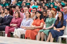 ADA Məktəbində "Məzun günü" (FOTO)
