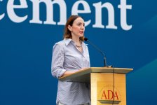 ADA Məktəbində "Məzun günü" (FOTO)