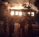 Şəkidə orta məktəbdəki yanğın söndürülüb (FOTO) (YENİLƏNİB)
