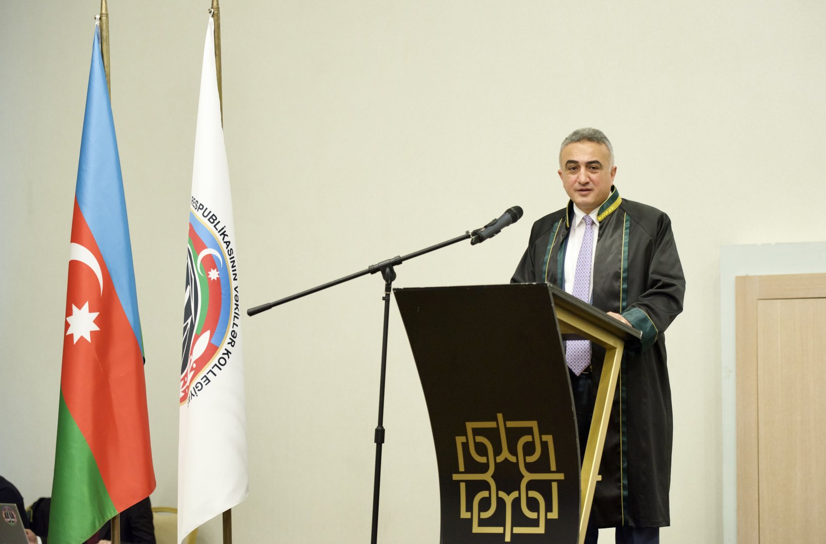 Vəkilliyə namizədlərin təntənəli andiçmə mərasimi olub, habelə bir qrup jurnalist təltif edilib (FOTO)