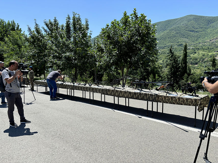 Silahlı Qüvvələr Günü ərəfəsində mediaturlar təşkil edilib (FOTO/VİDEO)