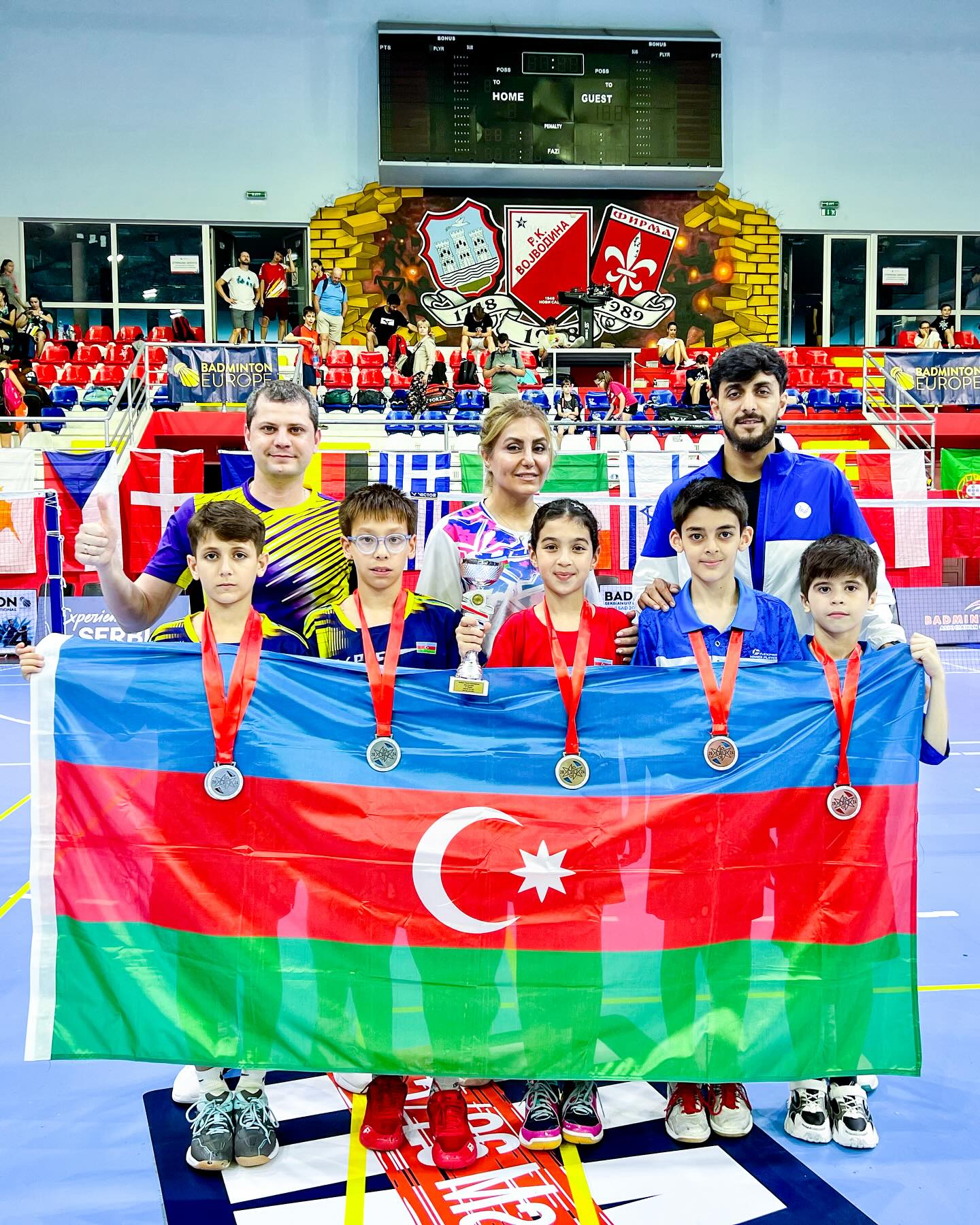 Badmintonçularımız Novı Saddan 4 medalla qayıdır (FOTO)