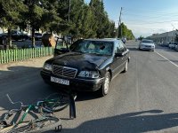 Ağdamda velosiped sürən 15 yaşlı uşağı maşın vurdu (FOTO)