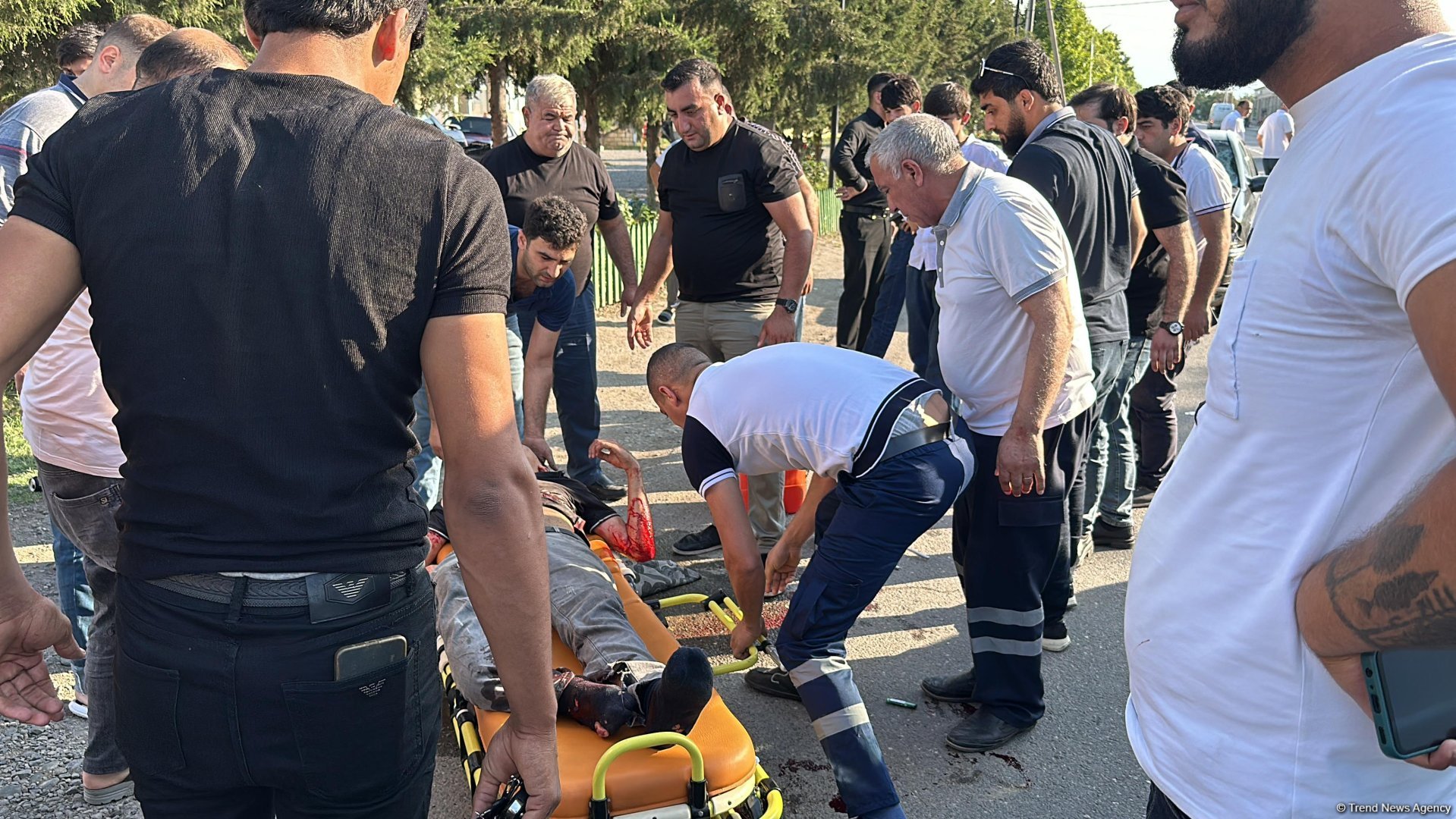 Ağdamda velosiped sürən 15 yaşlı uşağı maşın vurdu (FOTO)