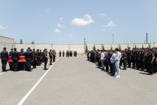 Əməliyyat zamanı həlak olan polislərlə vida mərasimi keçirilib (FOTO)