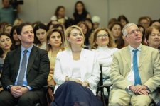 Yelo Bank-ın dəstəyi ilə “Eko Dilçilik” beynəlxalq forumu keçirilib (FOTO)