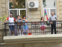 Bakıda hərbi orkestrlərin müşayiəti ilə yürüşlər keçirilib (FOTO/VİDEO) (YENİLƏNİB)