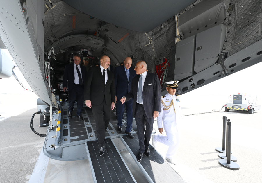 Prezident İlham Əliyevə İtaliyanın “Leonardo” şirkətinin istehsalı olan hərbi nəqliyyat təyyarəsi təqdim edilib (FOTO/VİDEO) (YENİLƏNİB)