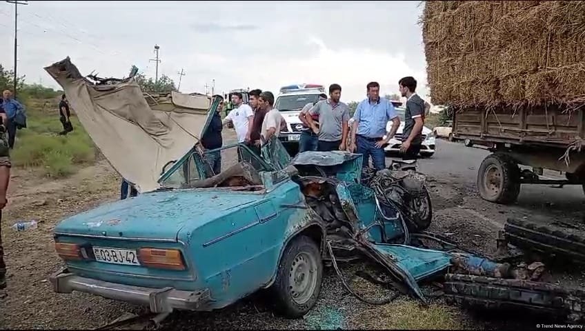 Ağcabədidə ağır qəza - Ölən və yaralananlar var (FOTO/VİDEO)