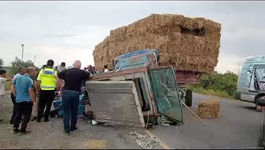 Ağcabədidə ağır qəza - Ölən və yaralananlar var (FOTO/VİDEO)