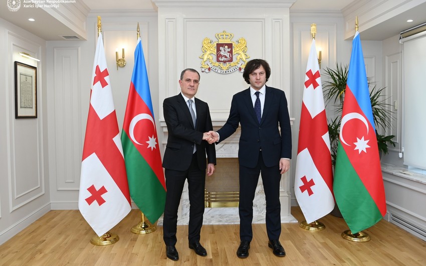 Ceyhun Bayramov Kobaxidze ilə strateji sahələrdə əməkdaşlığın genişləndirilməsini müzakirə edib (FOTO) (YENİLƏNİB)