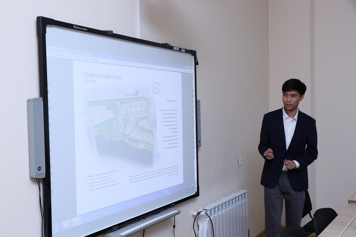 AzMİU-da 2023/2024-cü tədris ilinin yaz semestrinin imtahan sessiyası yekunlaşmaq üzrədir (FOTO)