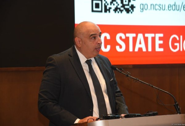 ABŞ-nin Azərbaycandakı bir çox layihələrinin təkanverici qüvvəsi ingilis dili təhsilidir - Hugo Gevara
