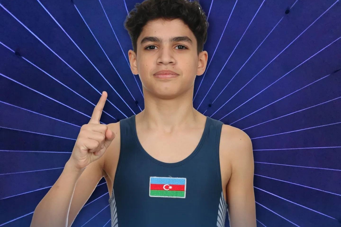 Batut gimnastikasında 2 qızıl, 2 gümüş (FOTO)