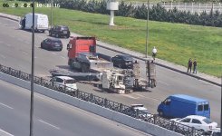 Bakıda yola aşan texnika götürüldü (FOTO) (YENİLƏNİB)