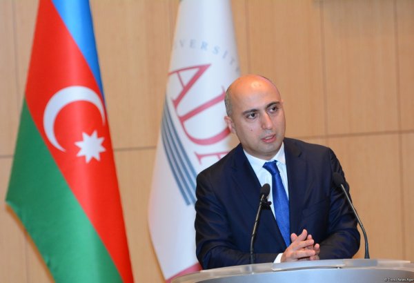 Müəllim biliyi şagirdə ötürə bilmirsə, onun 51 bal yığmasının önəmi qalmır - Nazir