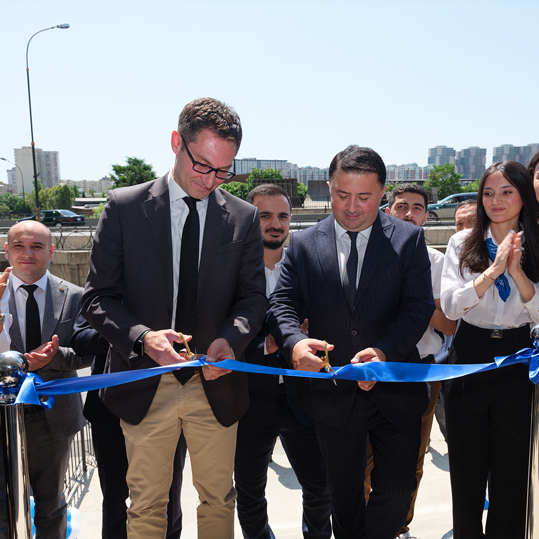 AccessBank yenilənmiş konseptli “20 yanvar” filialını istifadəyə verdi (FOTO)