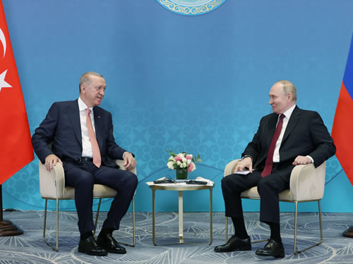 Ərdoğan və Putin Suriyadakı vəziyyəti müzakirə ediblər