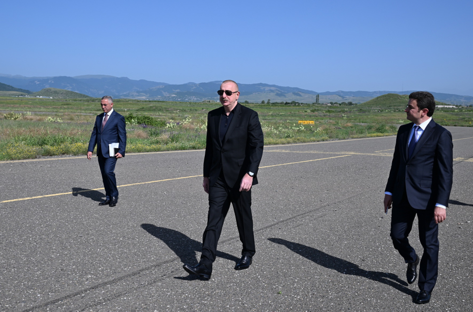 Prezident İlham Əliyev Xocalı hava limanında olub (FOTO/VİDEO) (YENİLƏNİB)