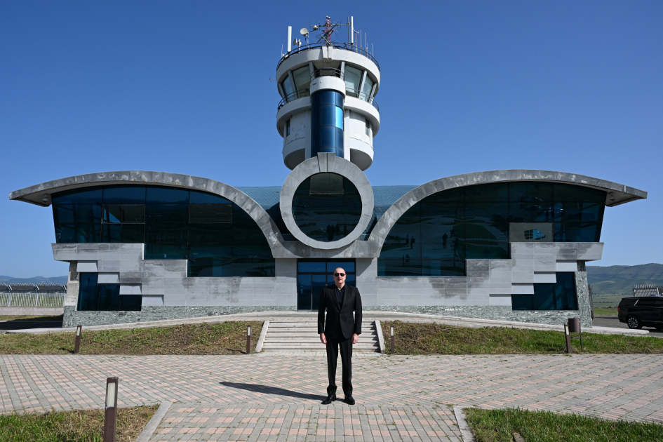 Prezident İlham Əliyev Xocalı hava limanında olub (FOTO/VİDEO) (YENİLƏNİB)