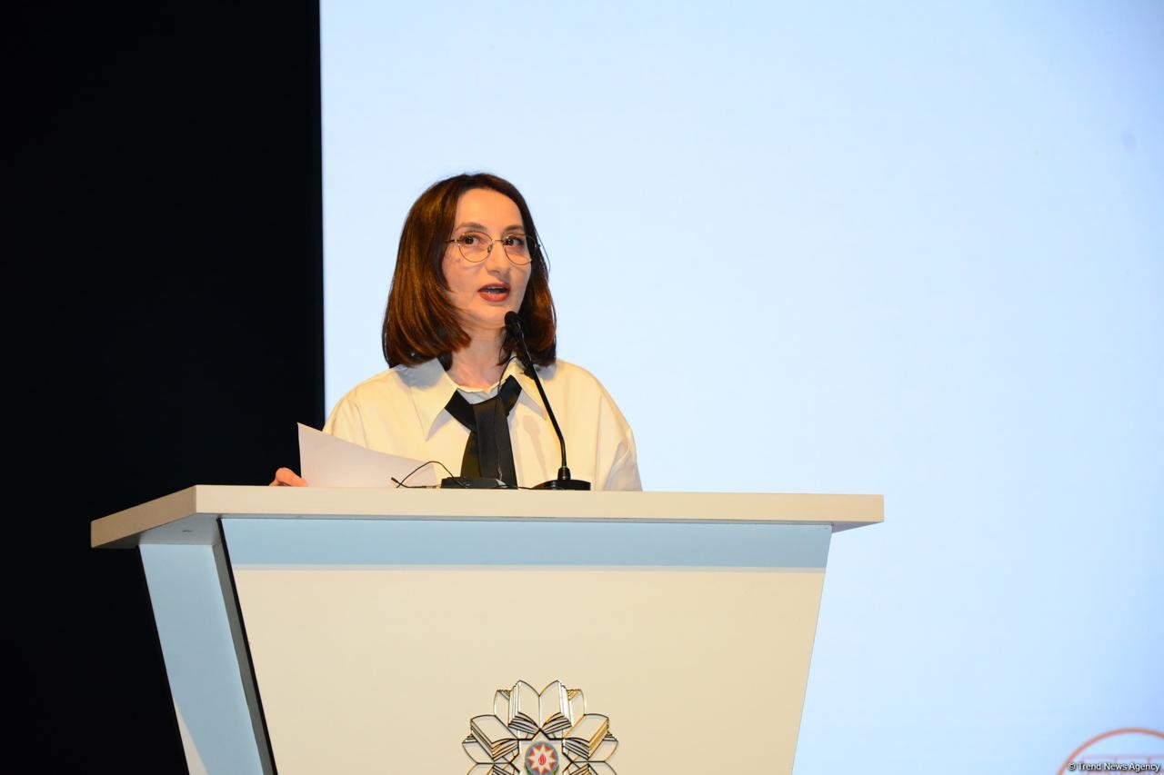 Respublika fənn olimpiadalarının qalibləri mükafatlandırılıb (FOTO)