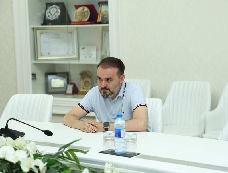 UNEC-də yaz imtahan sessiyasının sonuncu “Açıq Qapı” günü keçirilib (FOTO)