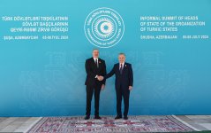 Prezident İlham Əliyev Şuşada TDT-nin Dövlət başçılarını qarşılayıb (FOTO/VİDEO)