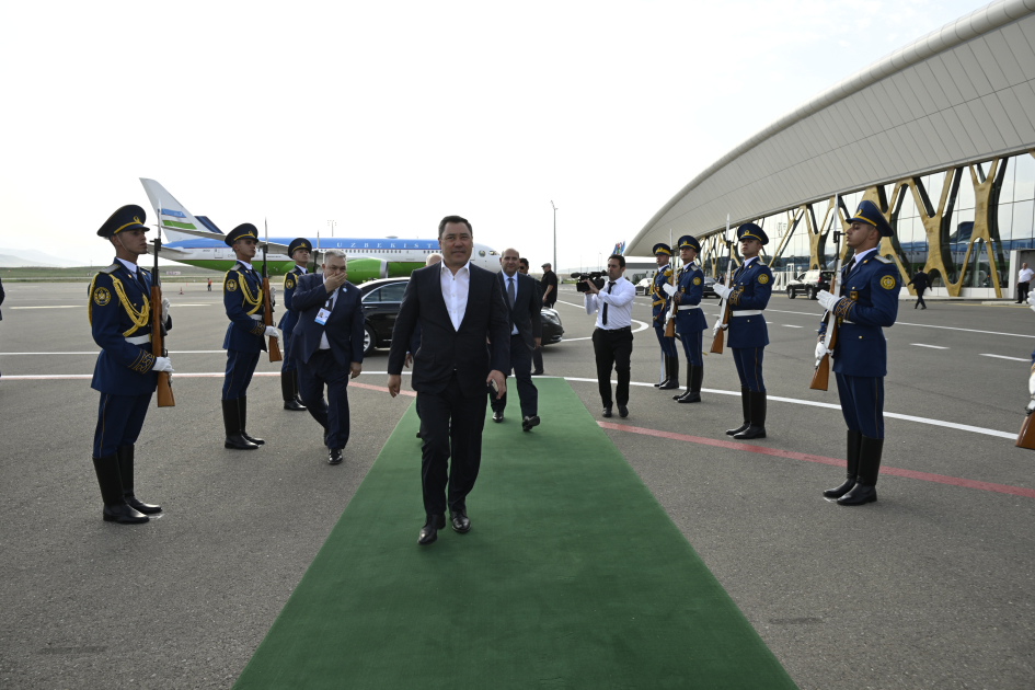 Qırğızıstan Prezidenti Sadır Japarovun Azərbaycana səfəri başa çatıb (FOTO)