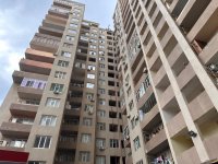 Bakıda yaşayış binasındakı yanğın söndürülüb (YENİLƏNİB-2) (FOTO/VİDEO)