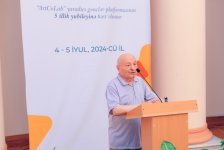 “Onun yarısı” adlı gənc rəssamların qrup sərgisi keçirilib (FOTO)