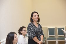 Xaçmazda test imtahanında yüksək nəticə göstərən müəllimlərlə görüş keçirilib (FOTO)