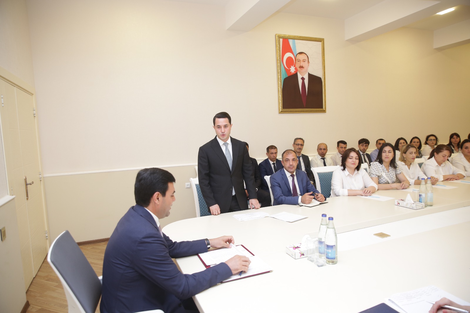 Xaçmazda test imtahanında yüksək nəticə göstərən müəllimlərlə görüş keçirilib (FOTO)