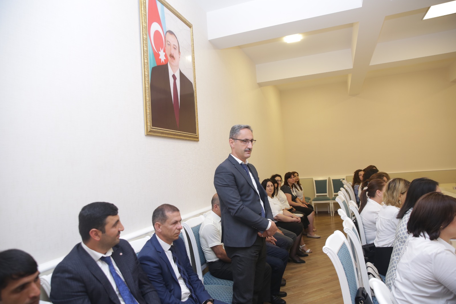 Xaçmazda test imtahanında yüksək nəticə göstərən müəllimlərlə görüş keçirilib (FOTO)