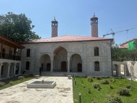 Bərpa olunan Aşağı Gövhər Ağa məscidi FOTOLARDA