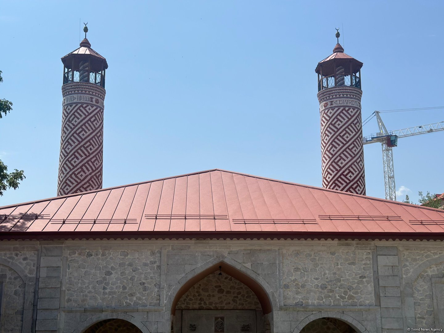 Bərpa olunan Aşağı Gövhər Ağa məscidi FOTOLARDA