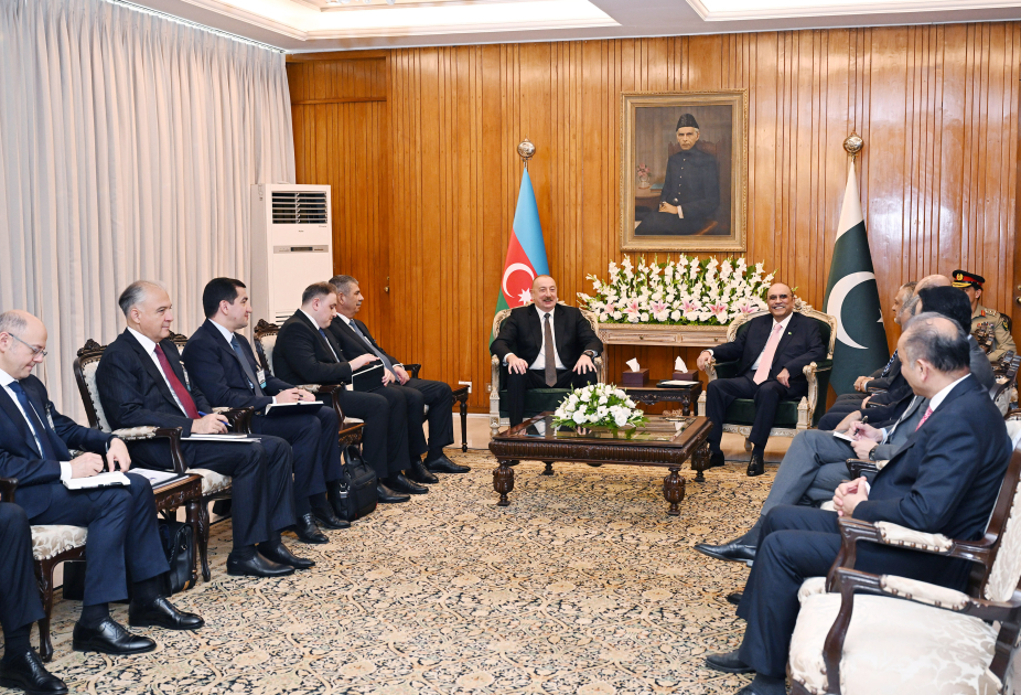 İslamabadda Prezident İlham Əliyevin Pakistan Prezidenti Asif Əli Zərdari ilə geniş tərkibdə görüşü olub (YENİLƏNİB) (FOTO/VİDEO)