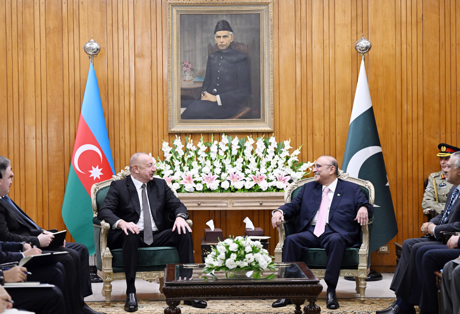 İslamabadda Prezident İlham Əliyevin Pakistan Prezidenti Asif Əli Zərdari ilə geniş tərkibdə görüşü olub (YENİLƏNİB) (FOTO/VİDEO)