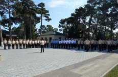 Müdafiə Nazirliyinin şəxsi heyəti İkinci Şəhidlər xiyabanını ziyarət edib (FOTO)
