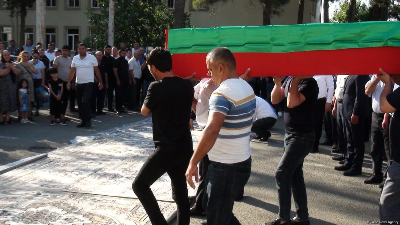 Birinci Qarabağ müharibəsində şəhid olanların nəşləri Xocavəndə göndərildi (FOTO)