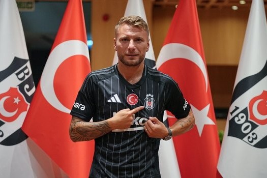 “Beşiktaş” tanınmış hücumçunun transferini açıqlayıb