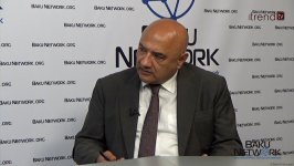 Birbaşa dialoq Bakı-İrəvan münasibətlərini normallaşdırmağın ən yaxşı yoludur - Melih  Yevdayev "Tofiq Abbasovla dialoq" verilişində (FOTO/VİDEO)